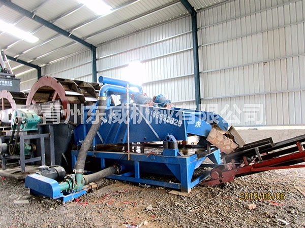 脱水筛细沙回收机客户使用现场 脱水筛细沙回收机客户使用现场