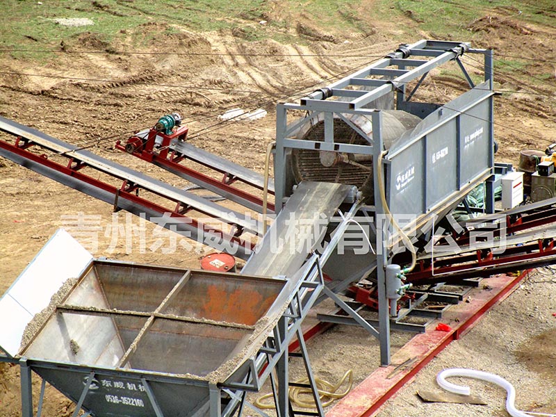 格尔木筛沙机应用现场 格尔木筛沙机应用现场